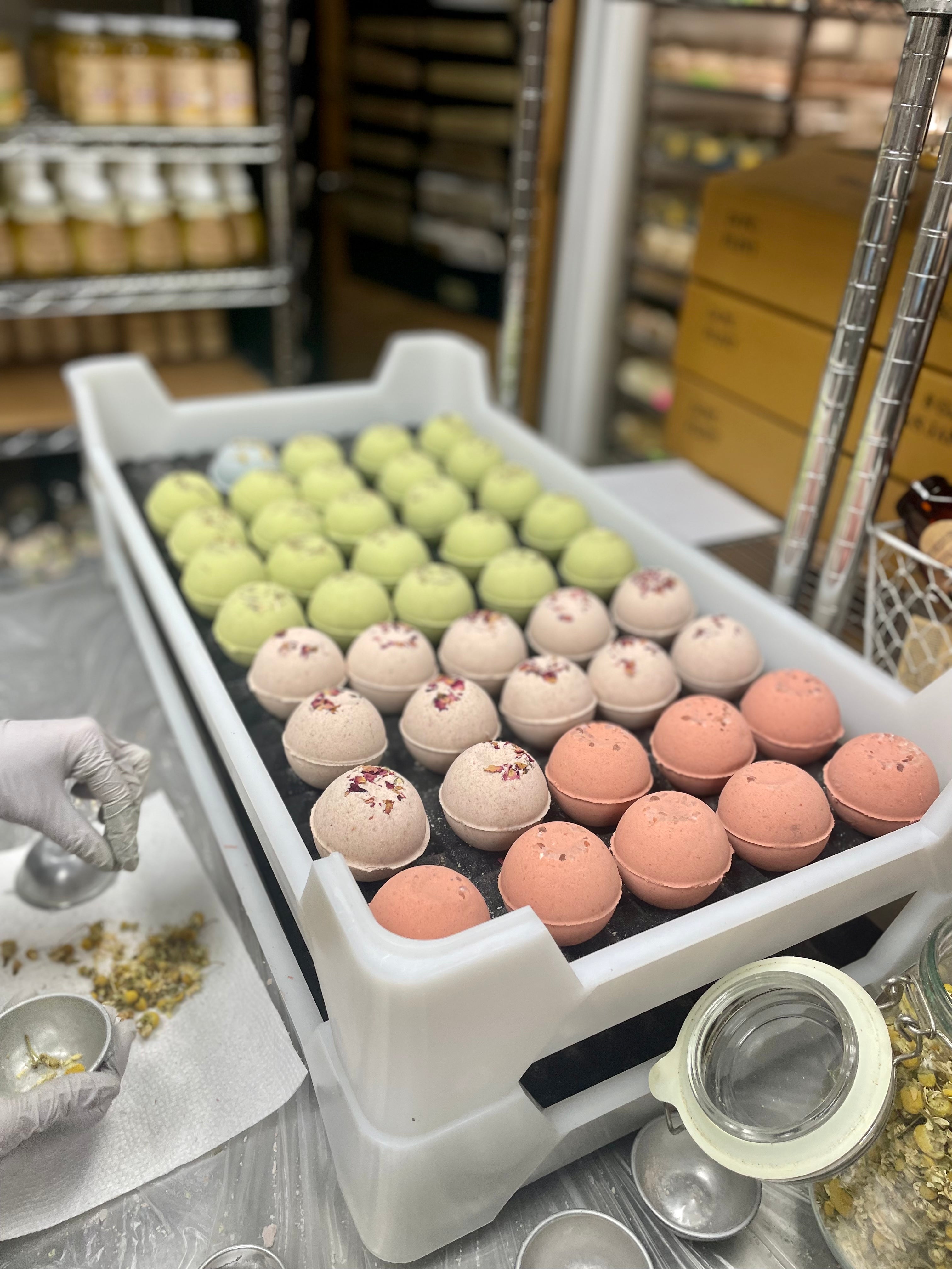Bath Bomb | Soothing, Moisturizing, Revitalizing