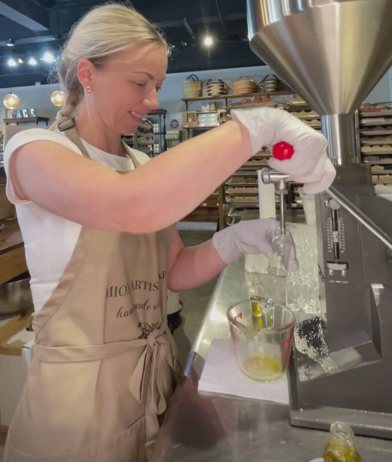 Face Serum | Promotes Collagen Production | Evens Out Skin Tone